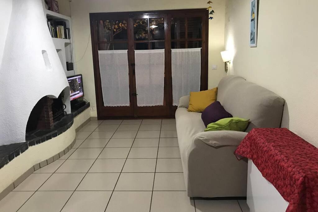 Casita Blanca Con Fibra Optica Y Piscina Cominutaria Βίλα Τόσα ντε Μαρ Εξωτερικό φωτογραφία