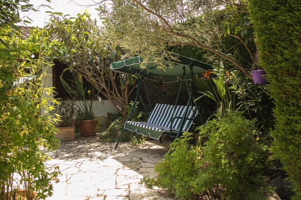Casita Blanca Con Fibra Optica Y Piscina Cominutaria Βίλα Τόσα ντε Μαρ Εξωτερικό φωτογραφία